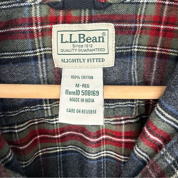 L.L. Bean Men’s Flannel Shirt Size Med‎ ID508169 Hooded Plaid Slightly Fitted - Picture 3 of 12